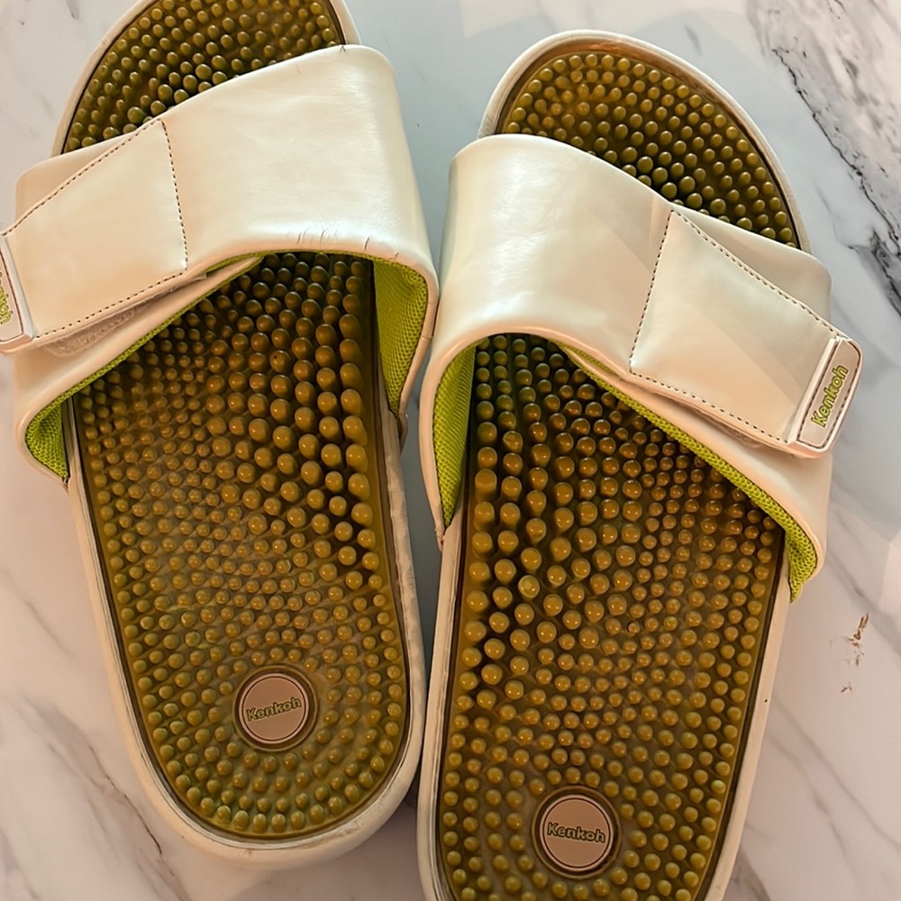 Kenkoh therapy massage shoes 7 womens